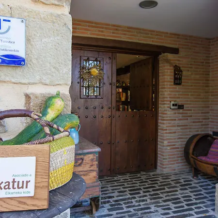 ゴロサリ * Escoriaza