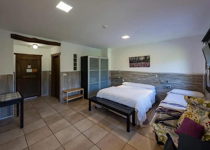 ゴロサリ カントリーハウス