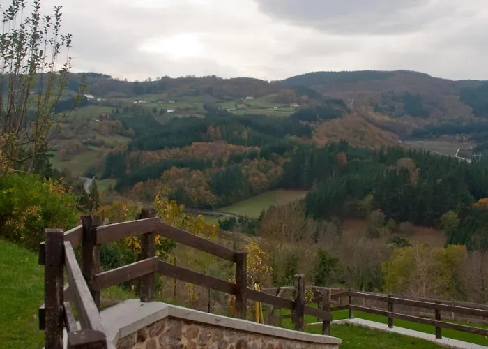 カントリーハウス ゴロサリ *