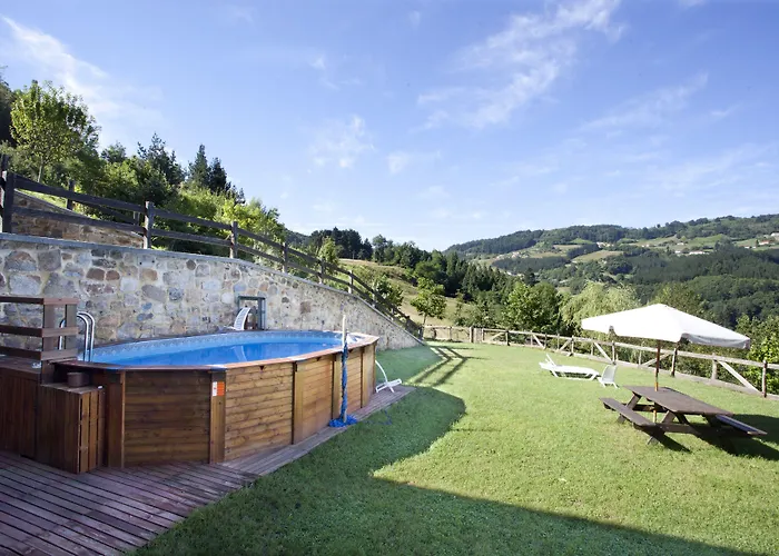 ゴロサリ カントリーハウス *