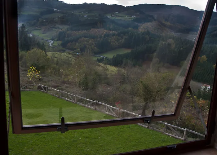 カントリーハウス ゴロサリ